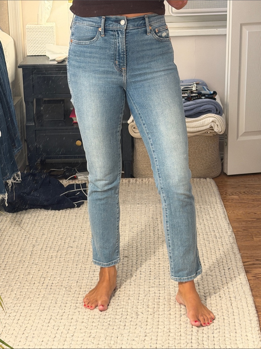 GAP Vintage Slim Mid-Rise Straight Leg Jeans